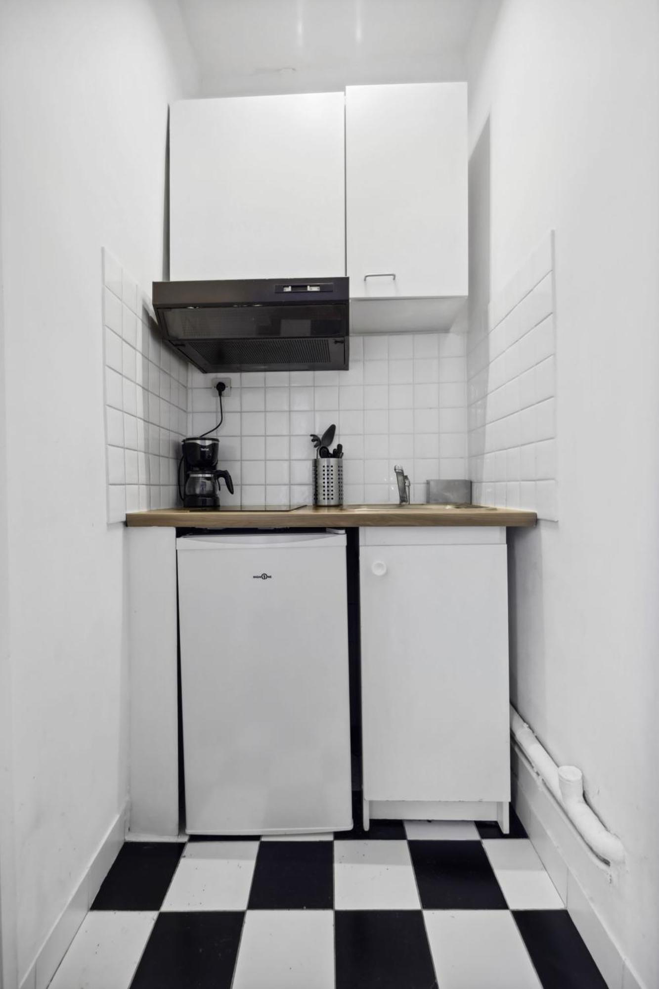 Le Marais & Place Des Vosges - Cityapartmentstay Paris Exteriör bild
